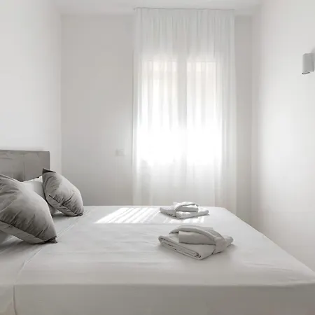 Apartman Le Dodici Porte - Porta Mascarella 1 By District *