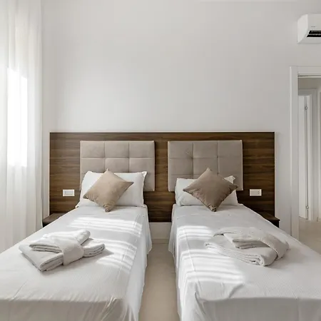 Le Dodici Porte - Porta Mascarella 1 By District